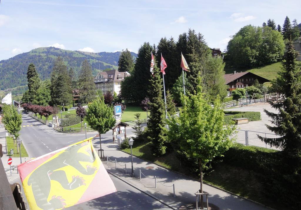 Hotel Christiania Gstaad Exterior foto